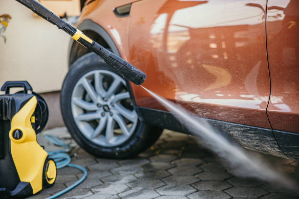 Best Roof Power Washing Services  in Encinitas, CA