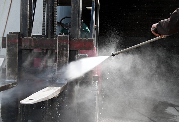 Best Commercial Building Pressure Washing  in Encinitas, CA